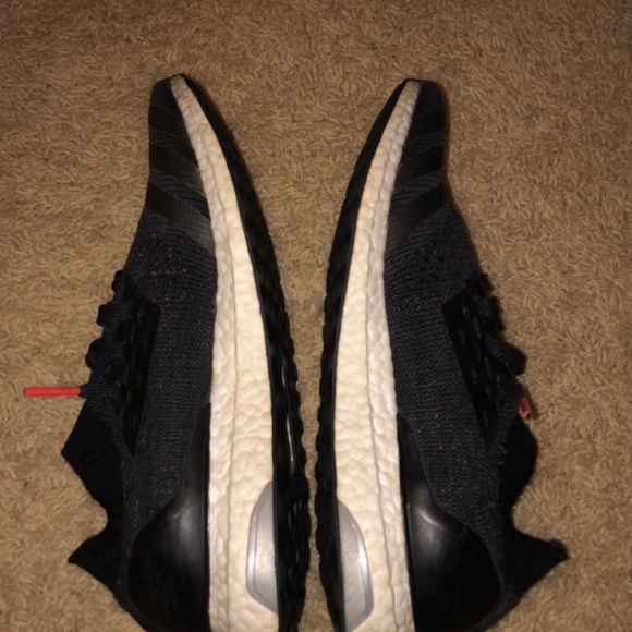 Uncaged ultra boost size 8.5 - Picture 6 of 7